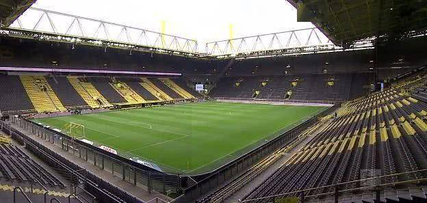  多特蒙德，球场改造，计划启动，新增两万，座位容量  